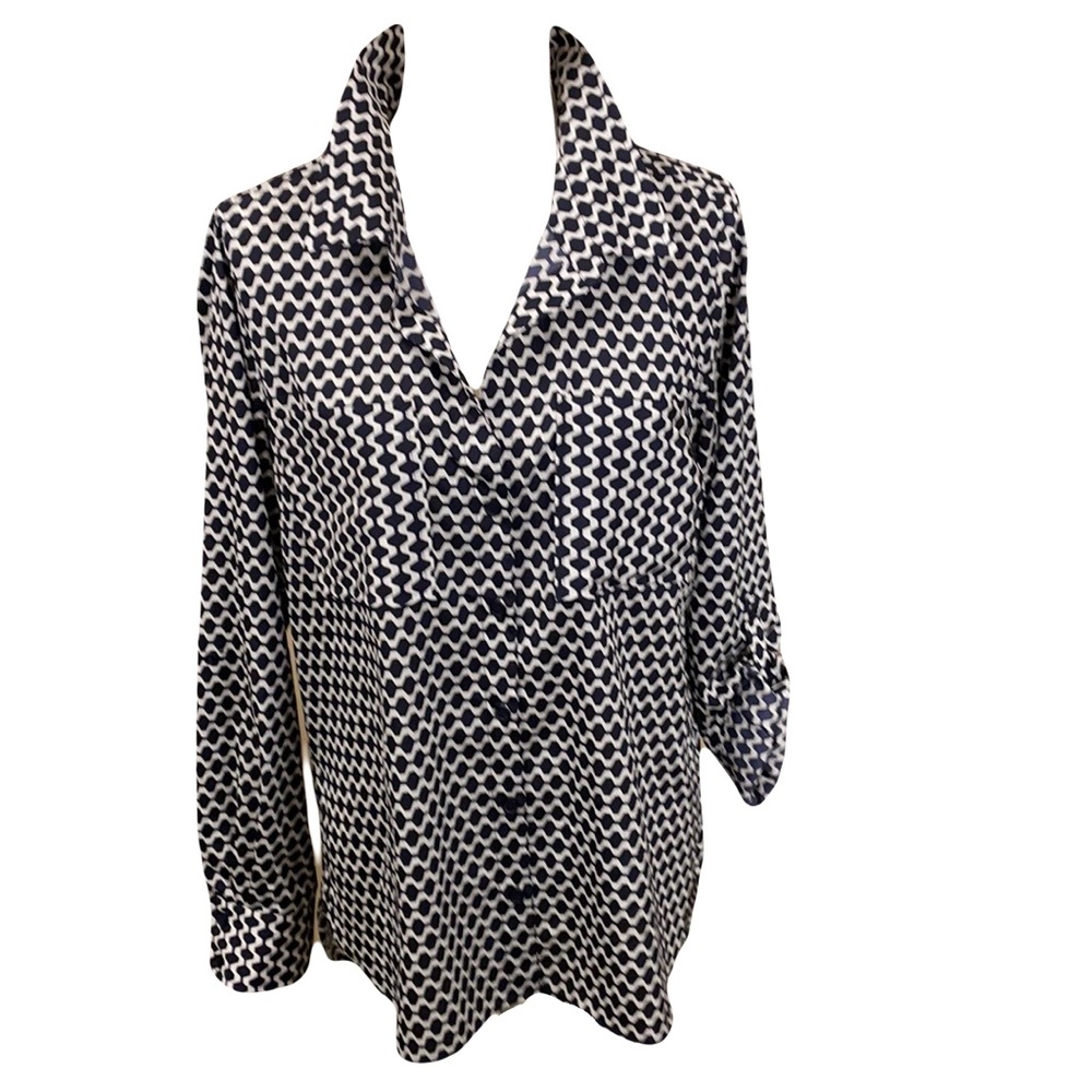 New Tommy Hilfiger Crepe Roll Tab Button Up Blouse